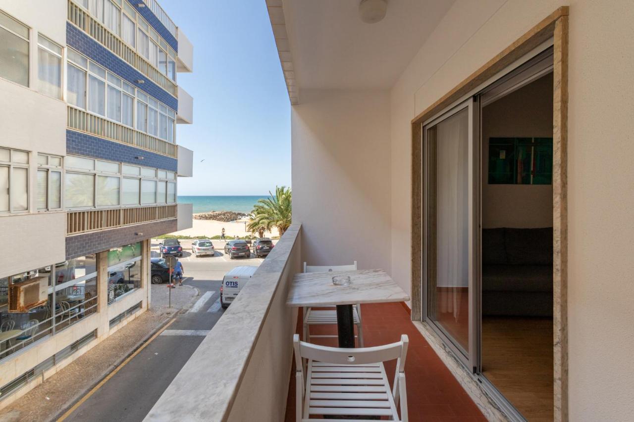 Al - Apartamentos Vista Mar 쿼테이라 외부 사진